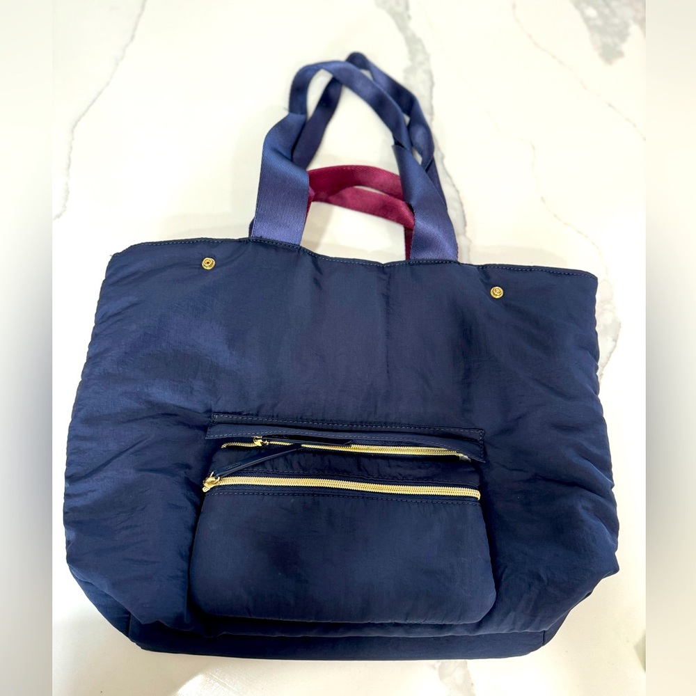 Stella & Dot Navy Zip It Convertible